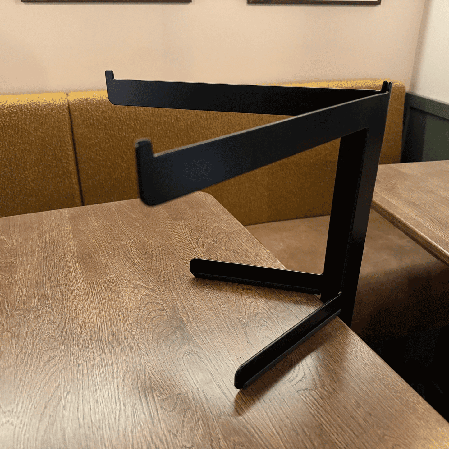 Bordshållare till skärbräda - Flyttbar